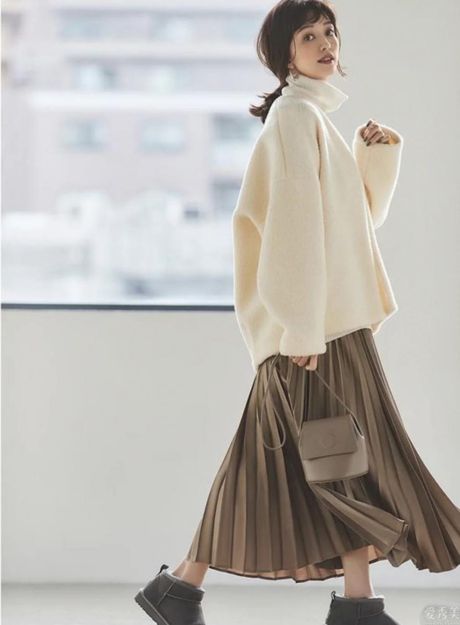基本色也是有大註重，日本時尚博主松島花的冬天配色法，簡潔好用又溫柔
