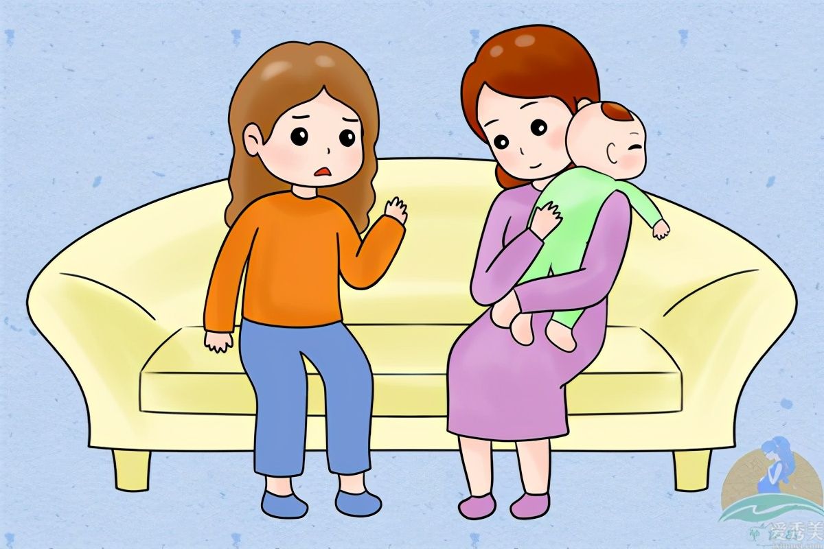 寶寶多少能夠豎抱？不正確姿勢傷娃脊柱，寶媽記牢2個方法三項留意